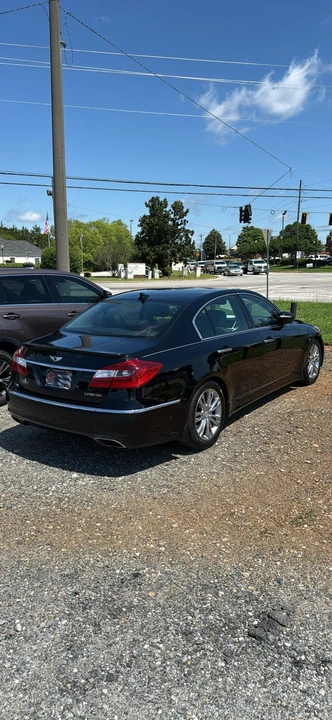 2012 Hyundai Genesis - Image 4 of 5