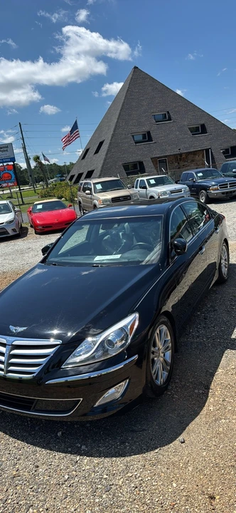 2012 Hyundai Genesis - Image 2 of 5