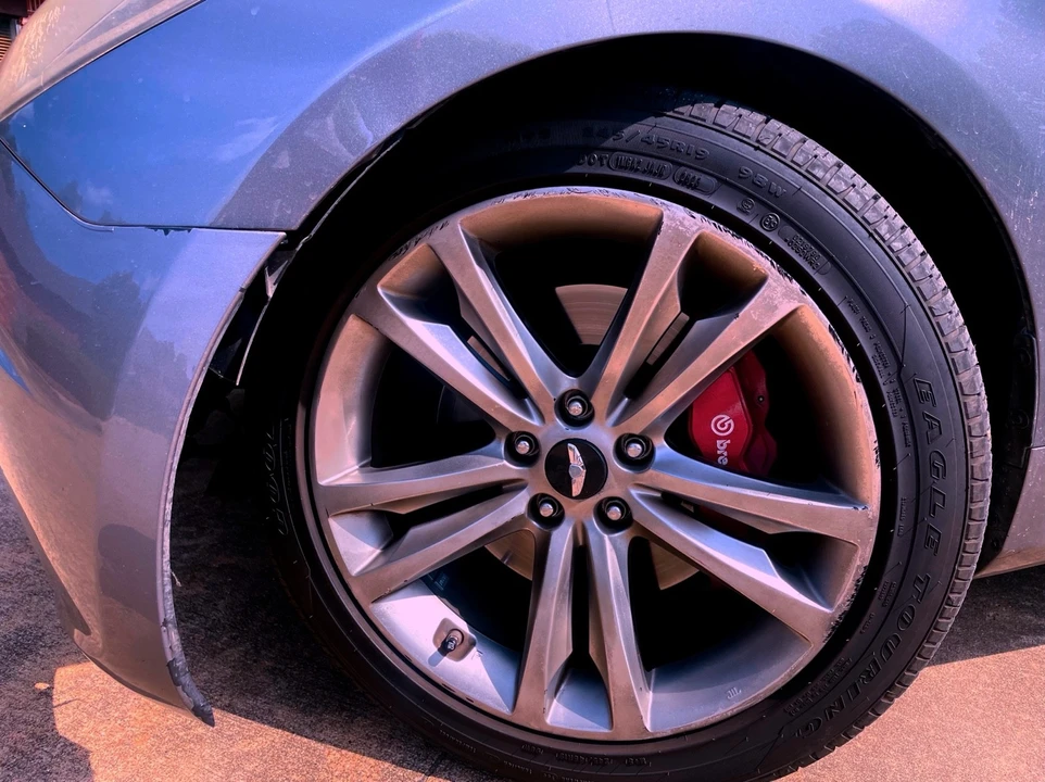 2012 Hyundai Genesis - Image 7 of 19