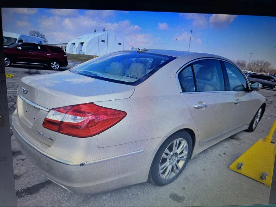 2012 Hyundai Genesis - Image 4 of 4