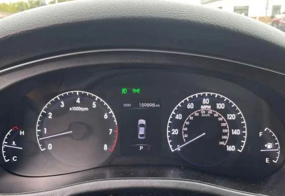 2012 Hyundai Genesis - Image 6 of 7