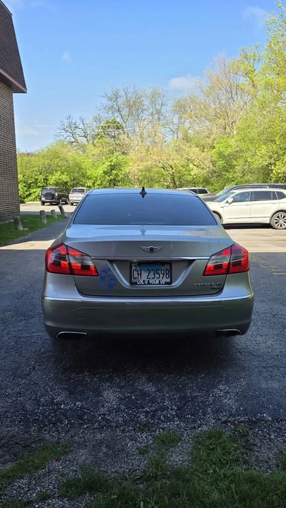 2012 Hyundai Genesis - Image 4 of 6