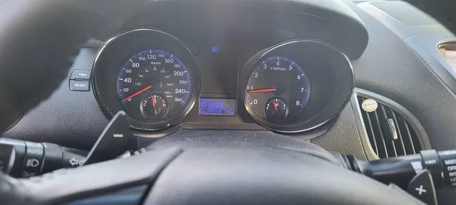 2012 Hyundai Genesis Coupe