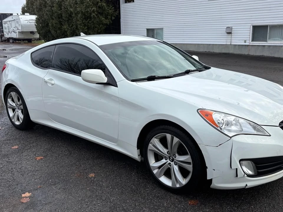 2012 Hyundai Genesis Coupe - Image 2 of 3