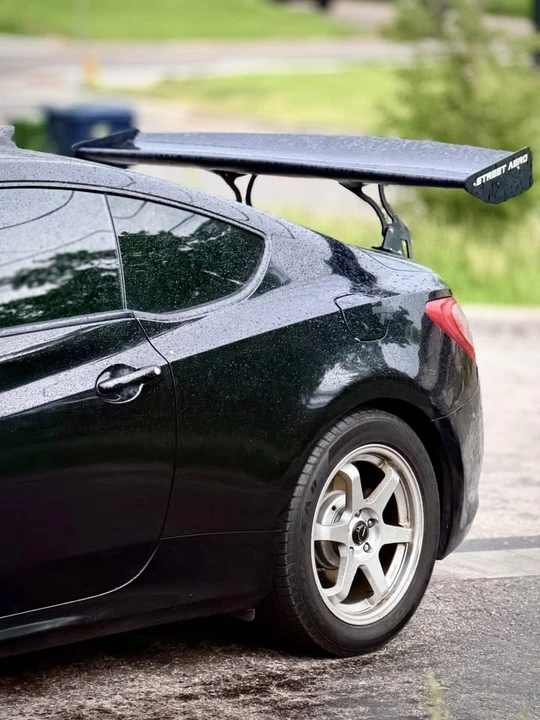 2012 Hyundai Genesis Coupe - Image 2 of 5