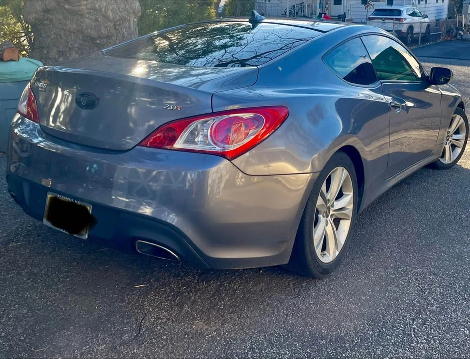 2012 Hyundai Genesis Coupe - Image 3 of 9