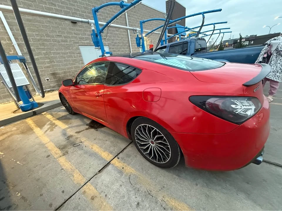 2012 Hyundai Genesis Coupe - Image 9 of 11
