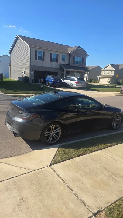 2012 Hyundai Genesis Coupe - Image 3 of 6