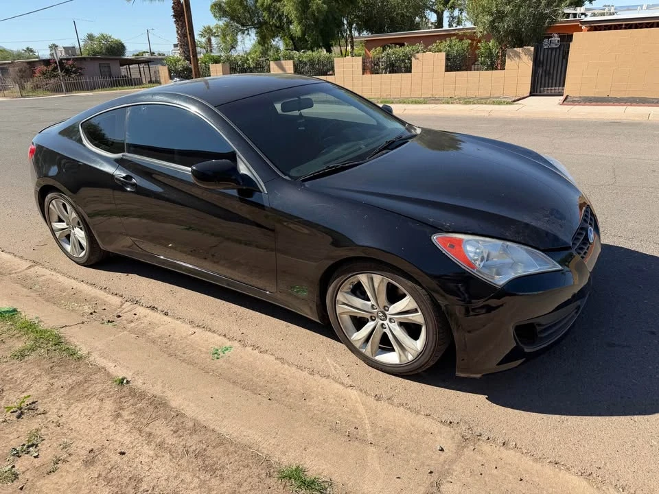2012 Hyundai Genesis Coupe - Image 4 of 8