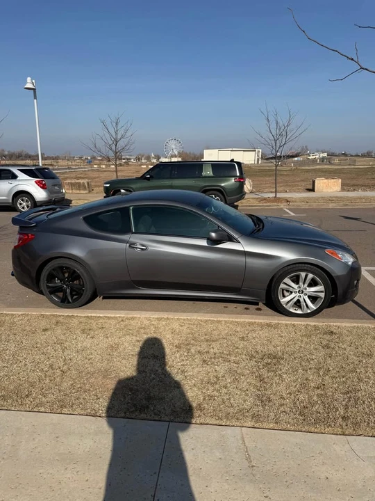 2012 Hyundai Genesis Coupe - Image 2 of 9