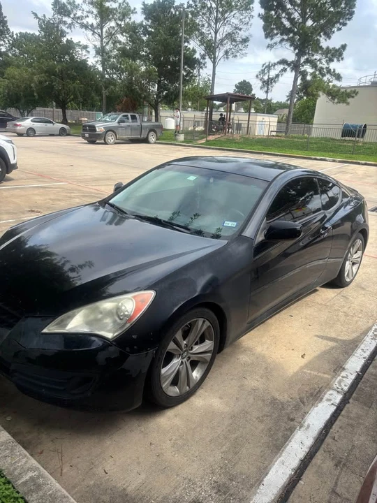 2012 Hyundai Genesis Coupe - Image 2 of 6