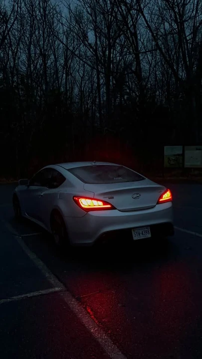 2012 Hyundai Genesis Coupe - Image 3 of 5