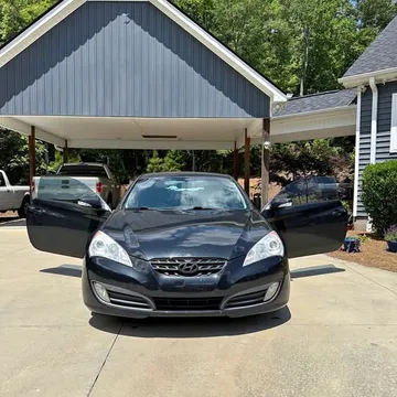 2012 Hyundai Genesis Coupe 2.0T Coupe 2D