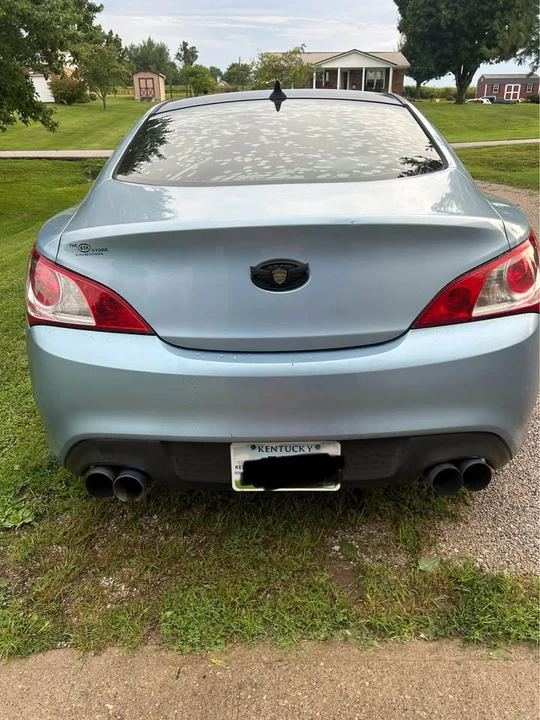 2012 Hyundai Genesis Coupe - Image 2 of 20