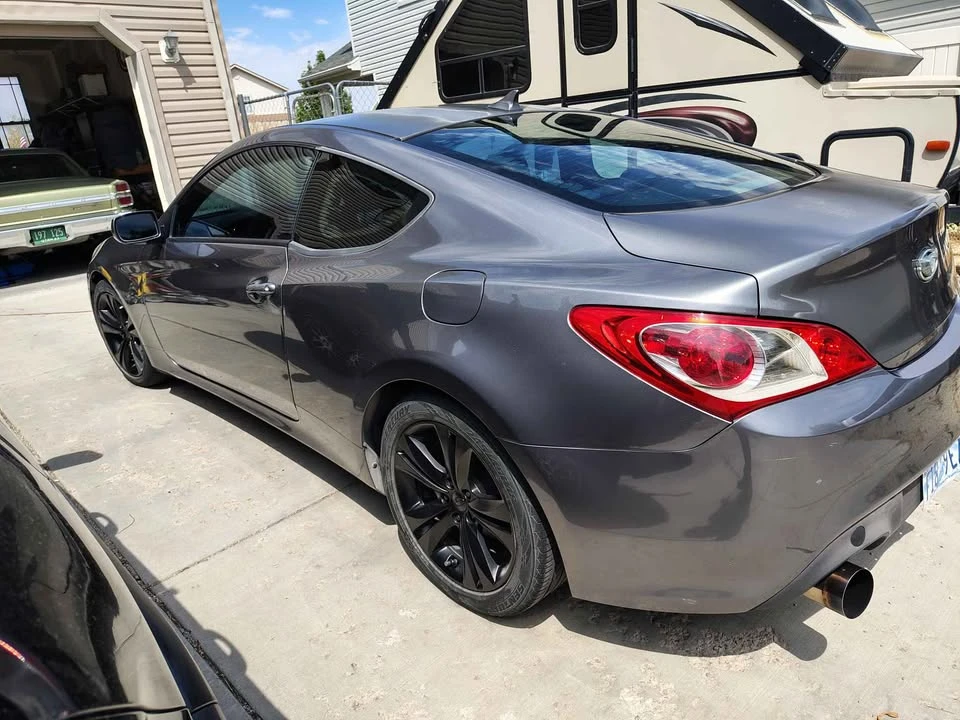 2012 Hyundai Genesis Coupe - Image 4 of 4