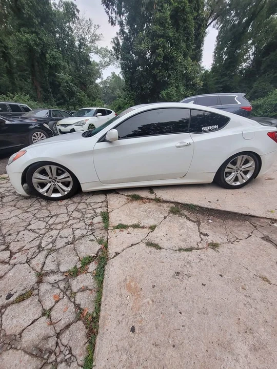 2012 Hyundai Genesis Coupe - Image 7 of 13