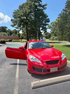 2012 Hyundai Genesis Coupe 2.0T Coupe 2D