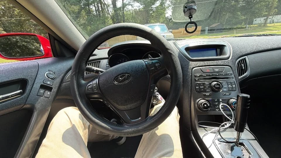 2012 Hyundai Genesis Coupe - Image 15 of 15