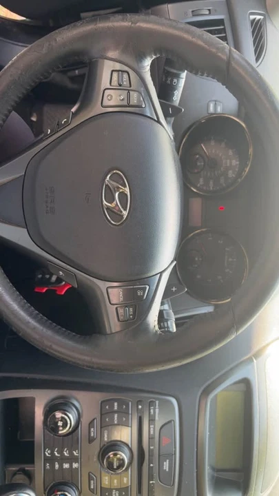 2012 Hyundai Genesis Coupe - Image 3 of 12