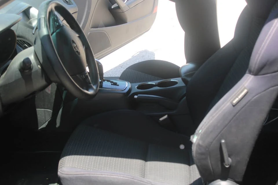 2012 Hyundai Genesis Coupe - Image 4 of 10