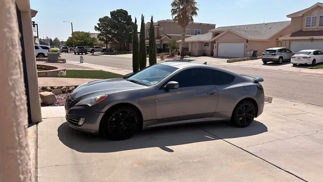 2012 Hyundai Genesis Coupe 2.0T