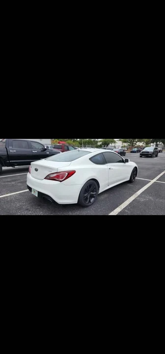 2012 Hyundai Genesis Coupe - Image 3 of 3