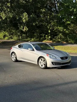 2012 Hyundai Genesis Coupe 2.0T