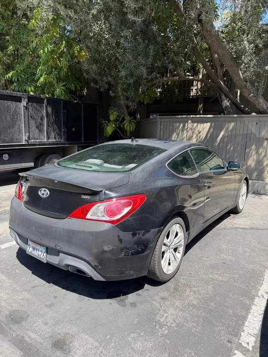 2012 Hyundai Genesis Coupe - Image 8 of 8