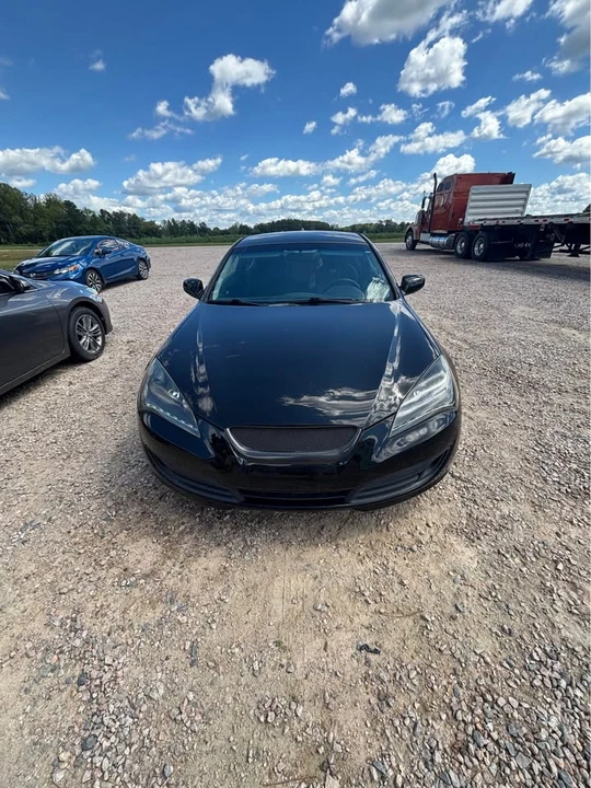 2012 Hyundai Genesis Coupe - Image 3 of 4