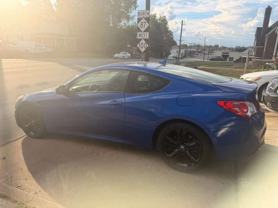 2012 Hyundai Genesis Coupe - Image 4 of 14