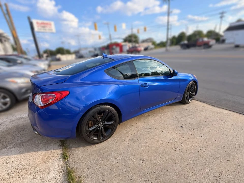 2012 Hyundai Genesis Coupe - Image 6 of 11