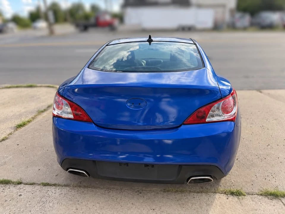2012 Hyundai Genesis Coupe - Image 5 of 11