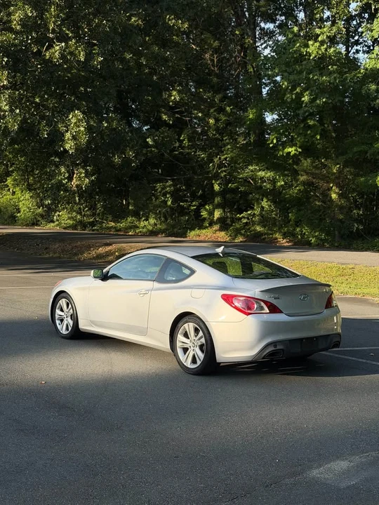 2012 Hyundai Genesis Coupe - Image 4 of 14