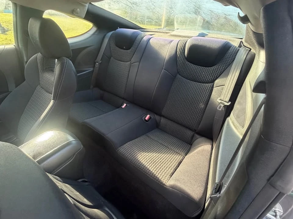 2012 Hyundai Genesis Coupe - Image 8 of 10