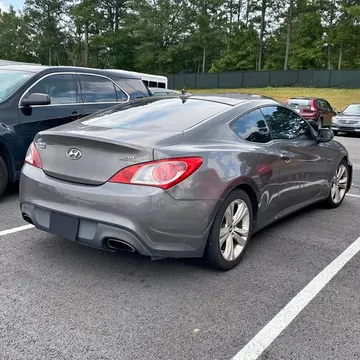 2012 Hyundai Genesis Coupe 2.0T