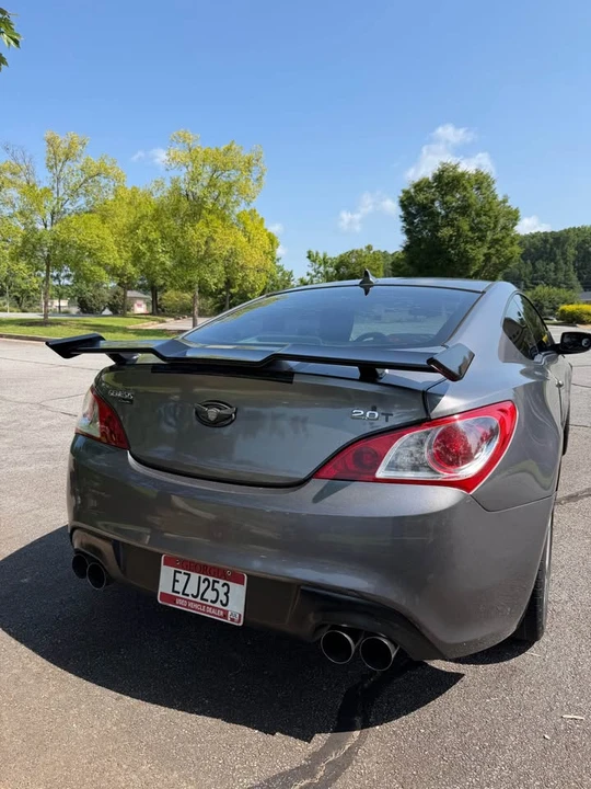 2012 Hyundai Genesis Coupe - Image 3 of 17