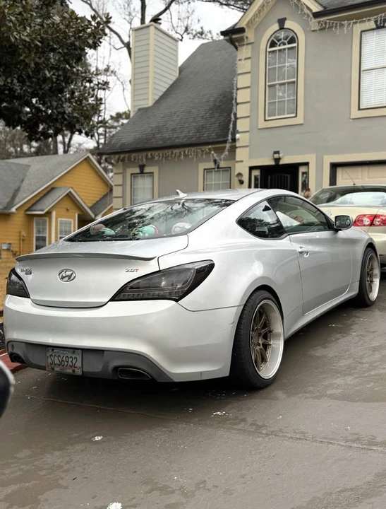 2012 Hyundai Genesis Coupe - Image 11 of 11