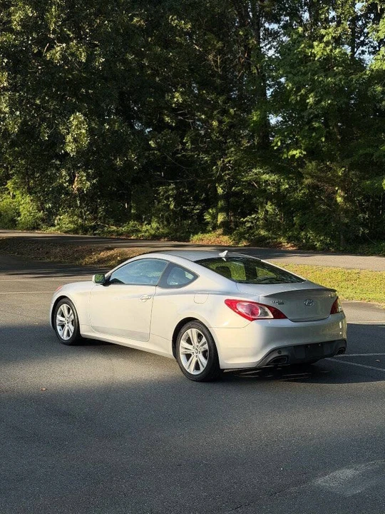 2012 Hyundai Genesis Coupe - Image 4 of 14