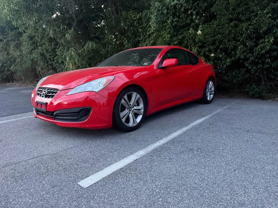 2012 Hyundai Genesis Coupe - Image 5 of 9