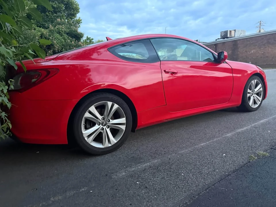 2012 Hyundai Genesis Coupe - Image 4 of 9