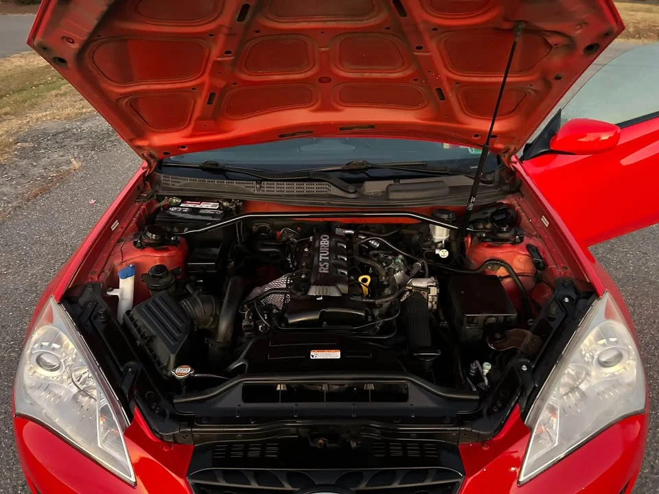 2012 Hyundai Genesis Coupe - Image 7 of 19