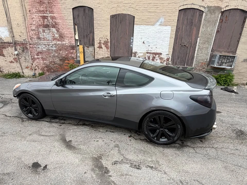 2012 Hyundai Genesis Coupe - Image 5 of 8
