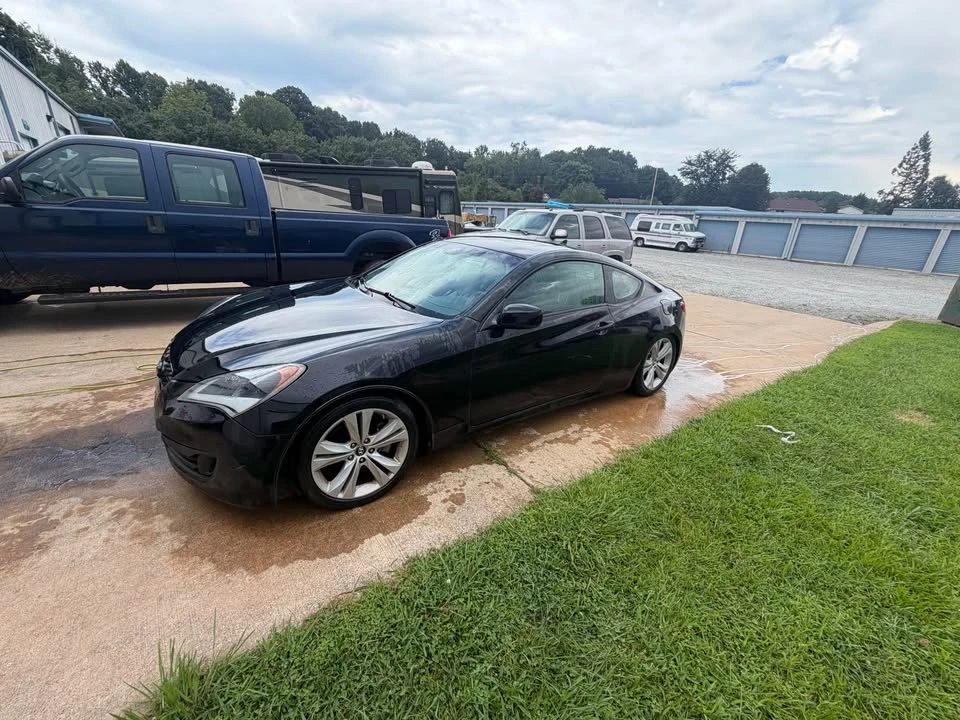 2012 Hyundai Genesis Coupe - Image 2 of 7