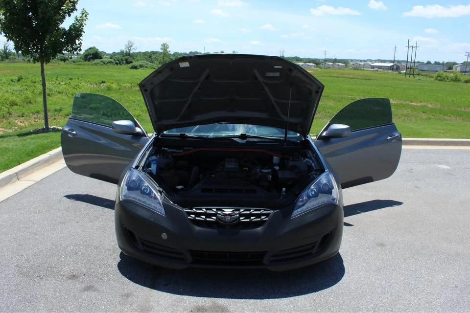 2012 Hyundai Genesis Coupe - Image 6 of 15