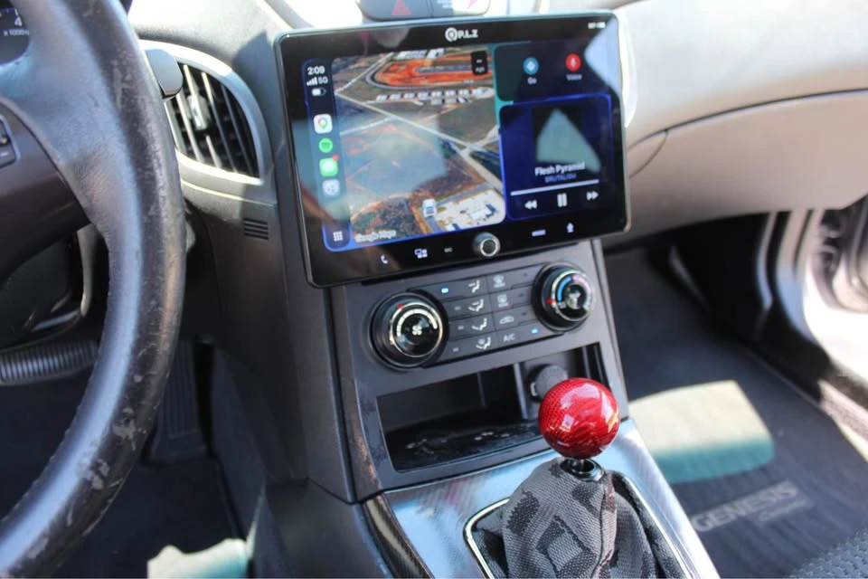 2012 Hyundai Genesis Coupe - Image 11 of 15