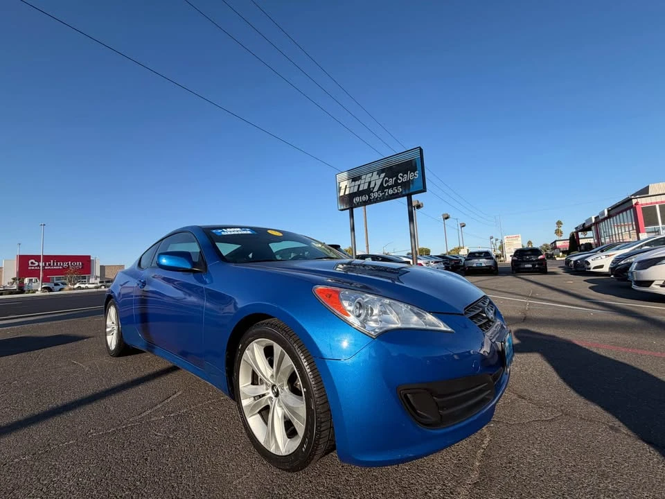 2012 Hyundai Genesis Coupe - Image 15 of 16
