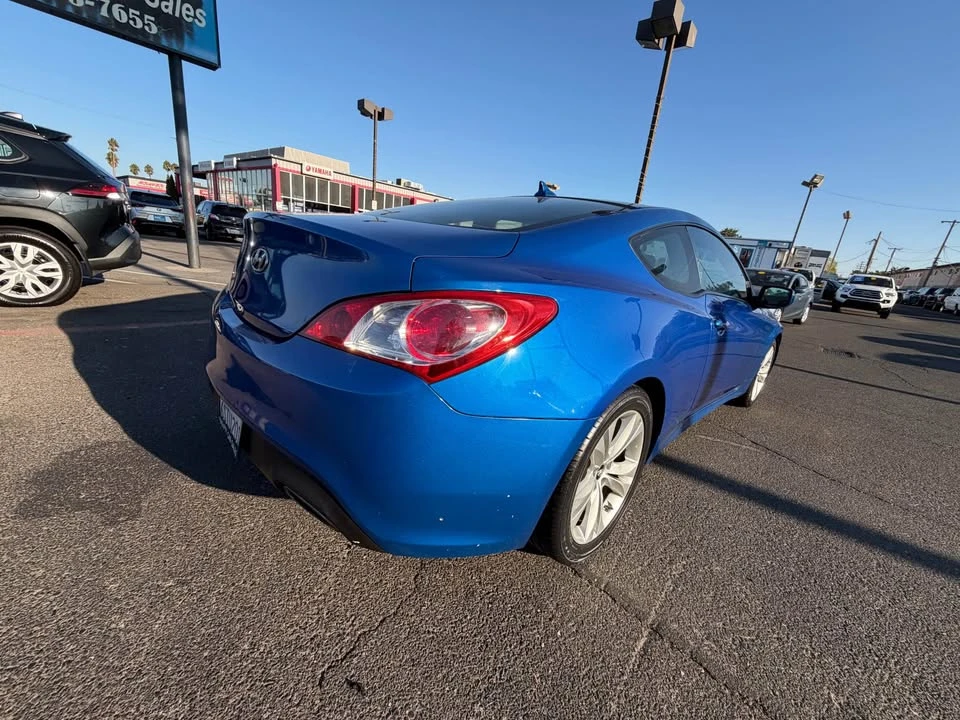 2012 Hyundai Genesis Coupe - Image 7 of 16