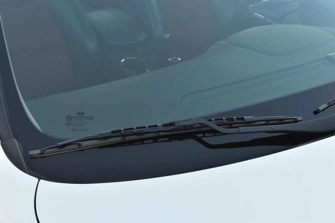 2012 Hyundai Genesis Coupe - Image 28 of 30