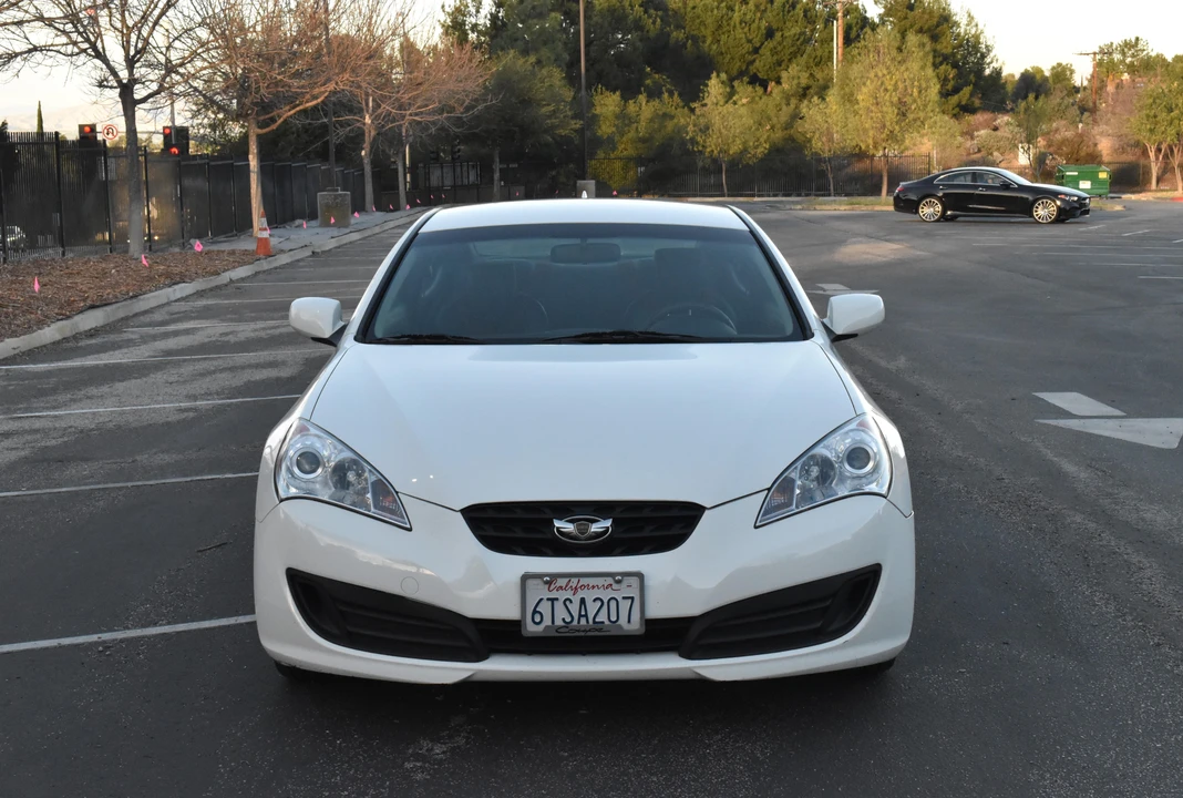 2012 Hyundai Genesis Coupe - Image 9 of 30