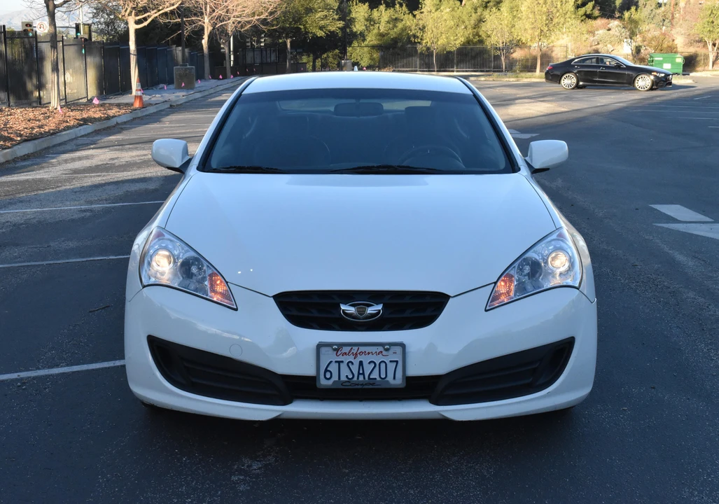 2012 Hyundai Genesis Coupe - Image 7 of 30
